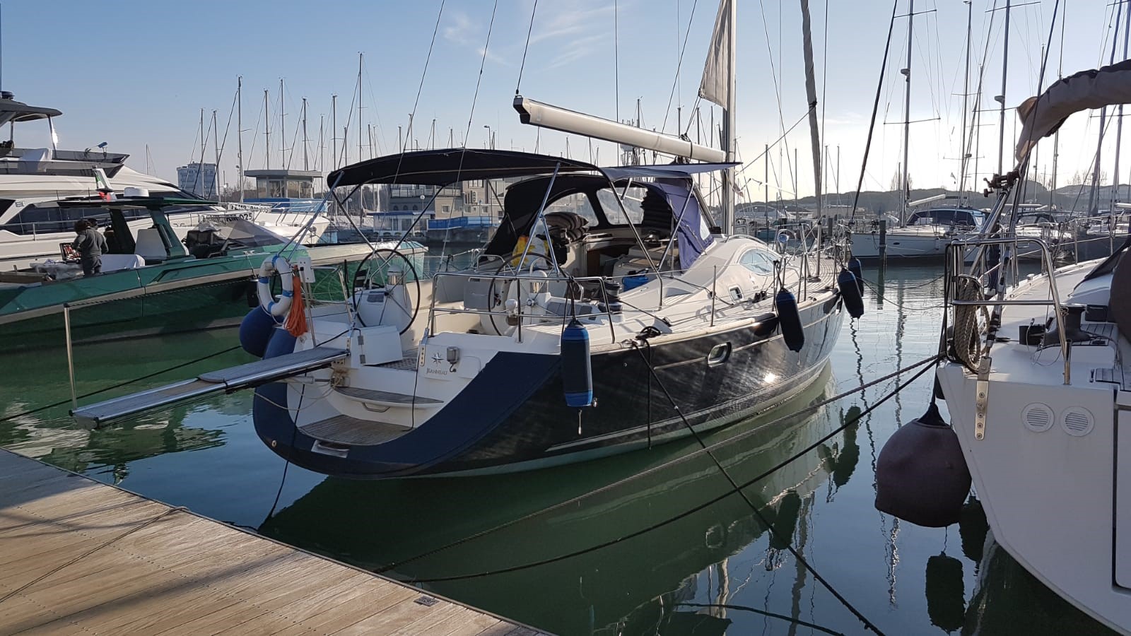 JEANNEAU SUN ODYSSEY 49 DS (2006)