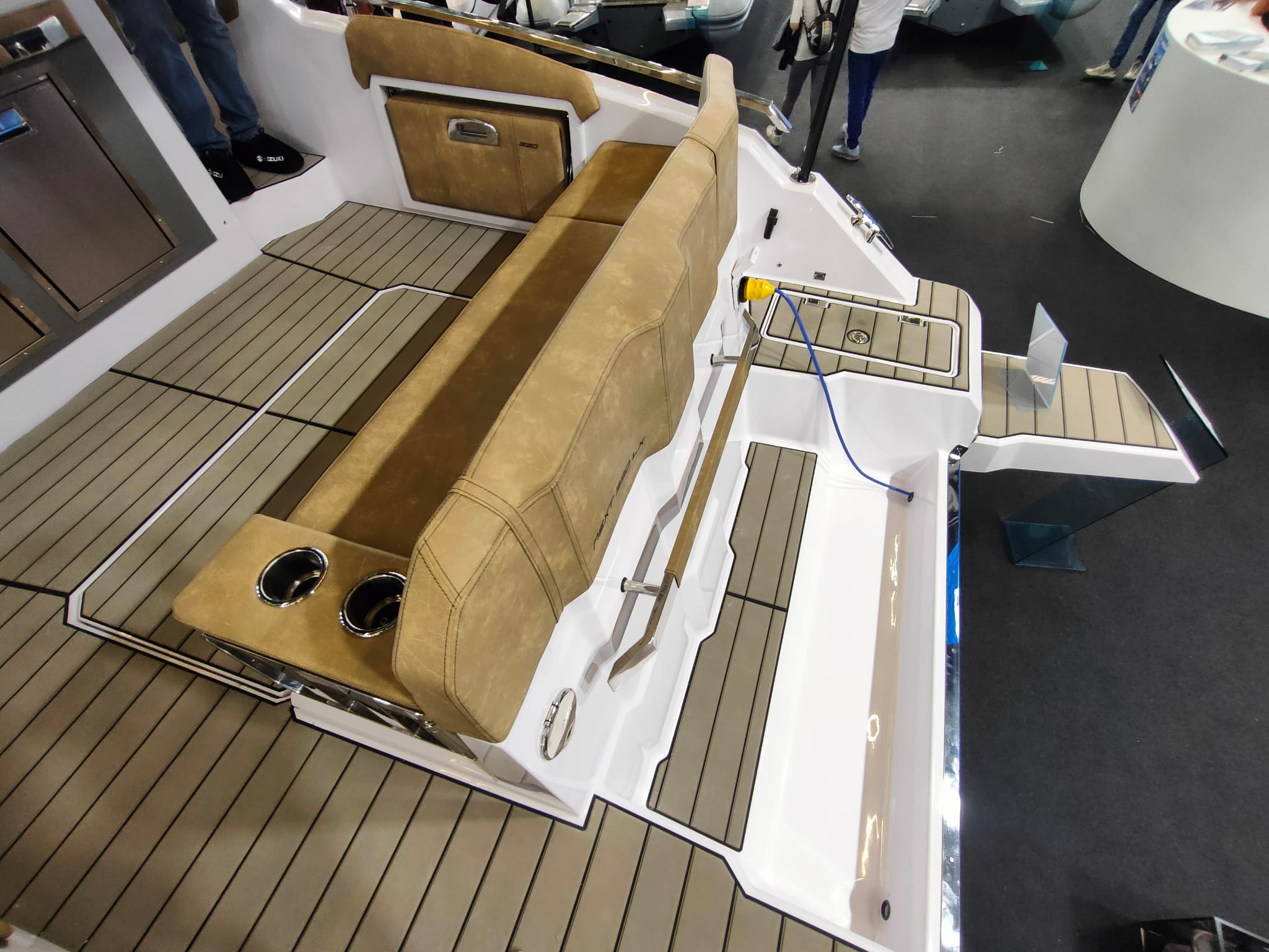 RANIERI INTERNATIONAL NEXT 330 LX (2022)