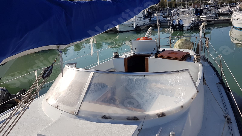 CLASSIS 35 LADY LAURA (1982)