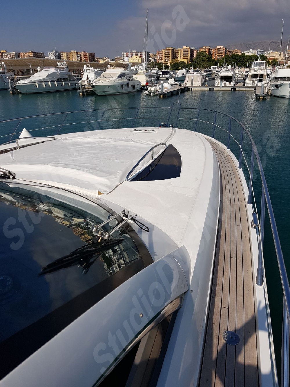 SUNSEEKER PREDATOR 68 (2002)