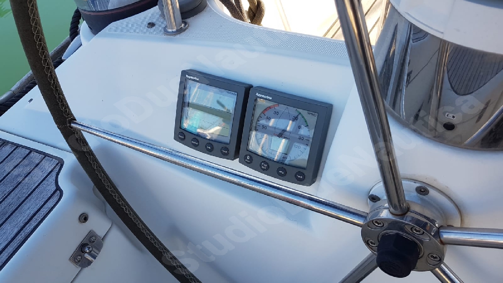 JEANNEAU SUN ODYSSEY 49 DS (2006)