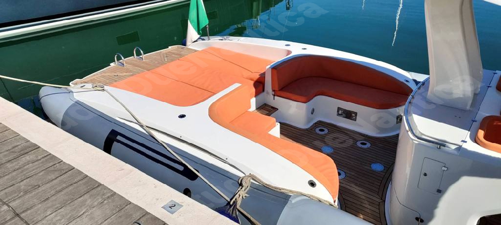 TECNORIB PIRELLI PZERO 1400 CABIN (2017)