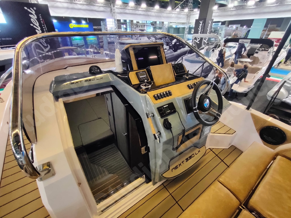 RANIERI INTERNATIONAL NEXT 330 LX (2022)