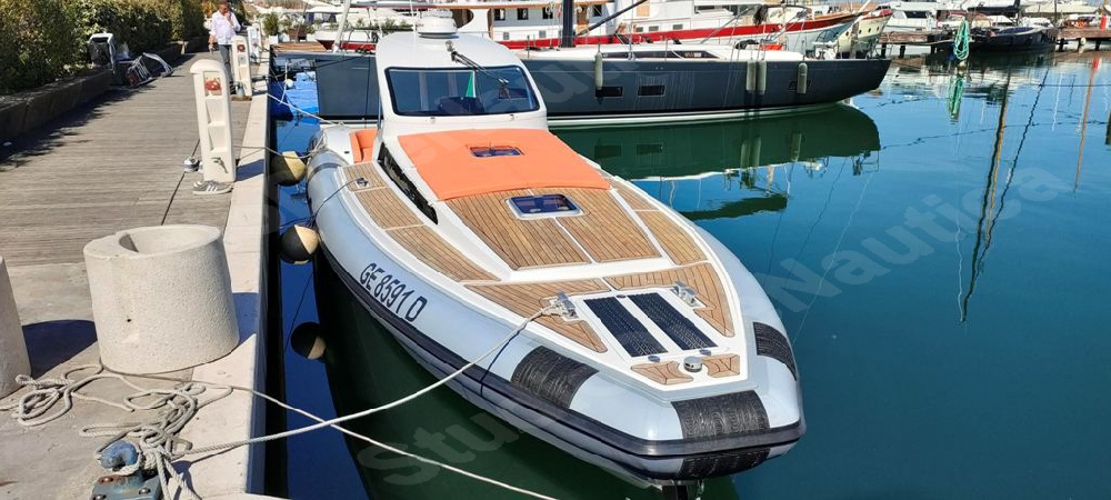 TECNORIB PIRELLI PZERO 1400 CABIN (2017)