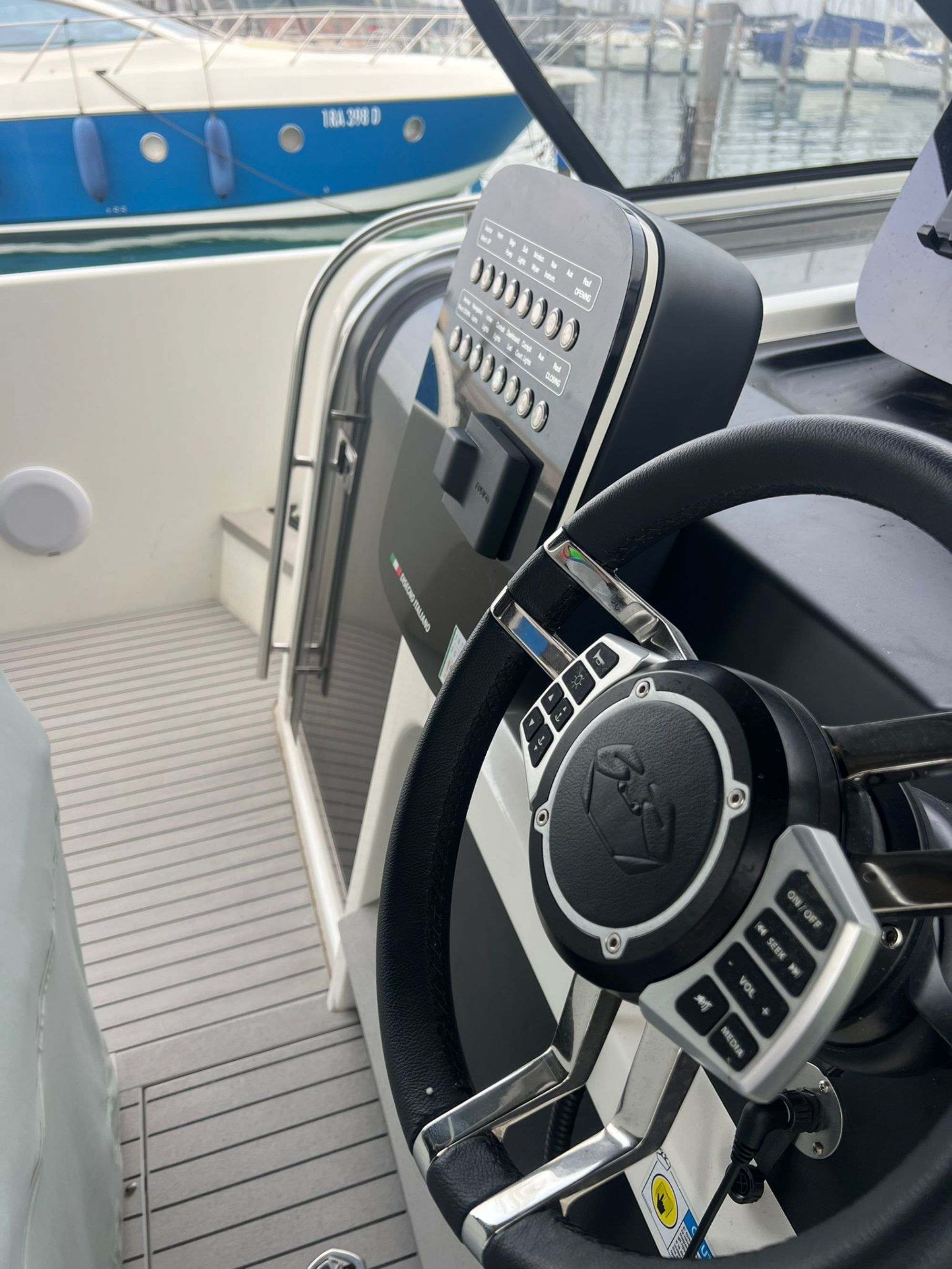 CRANCHI A46 LUXURY TENDER (2022)
