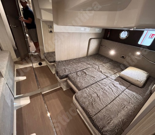CRANCHI M44 HT (2019)