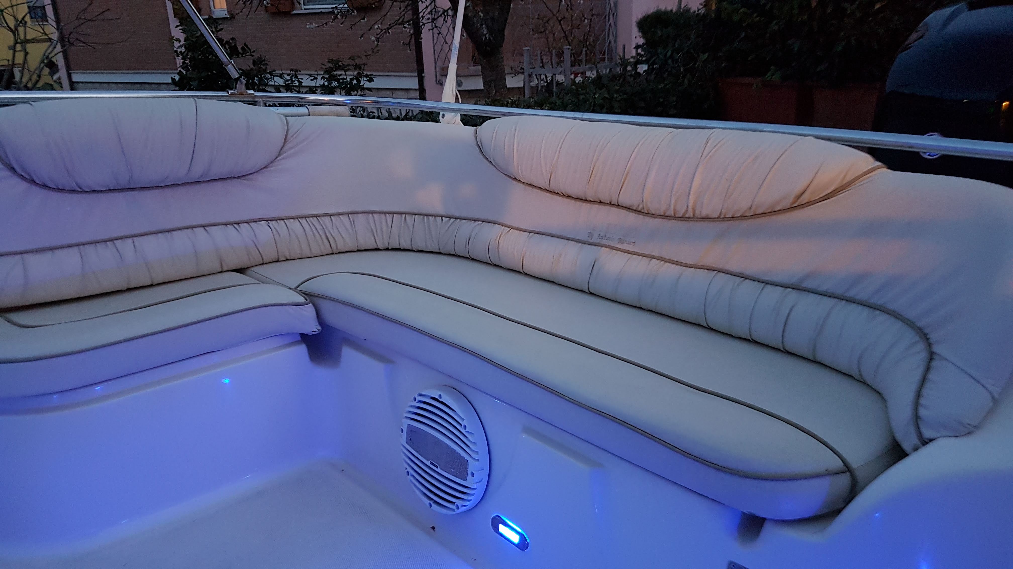 RANIERI INTERNATIONAL SEA LADY 23 XL (2007)
