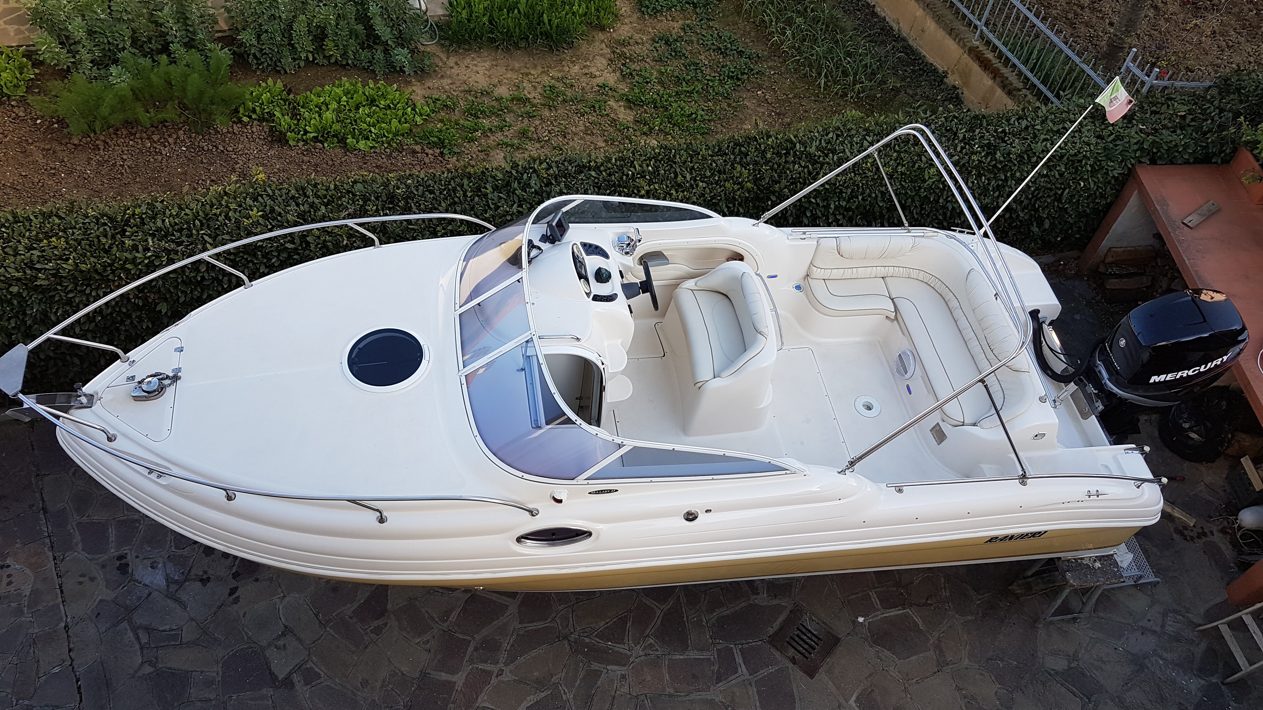 RANIERI INTERNATIONAL SEA LADY 23 XL (2007)